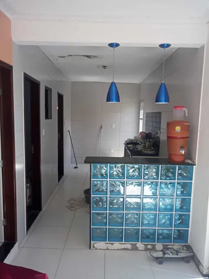 Vende-se Uma Casa Com Escritura Em Itapuã