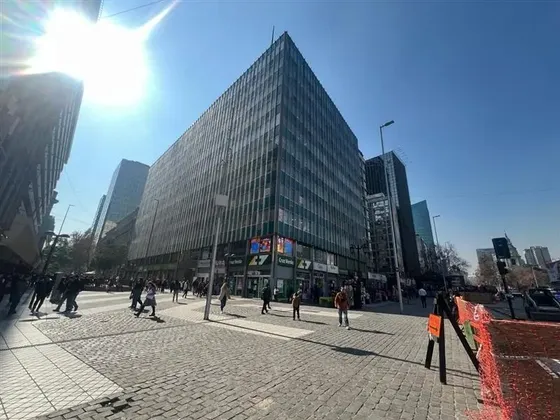 Venta/arriendo De Oficina En Santiago Centro Id 78.676-lin
