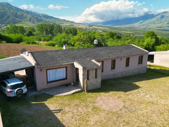 Casa Alquiler Temporario 8 Personas 3d, 2b, Hogar A Leña, Cochera,  Wifi, Iptv - Tafi Del Valle