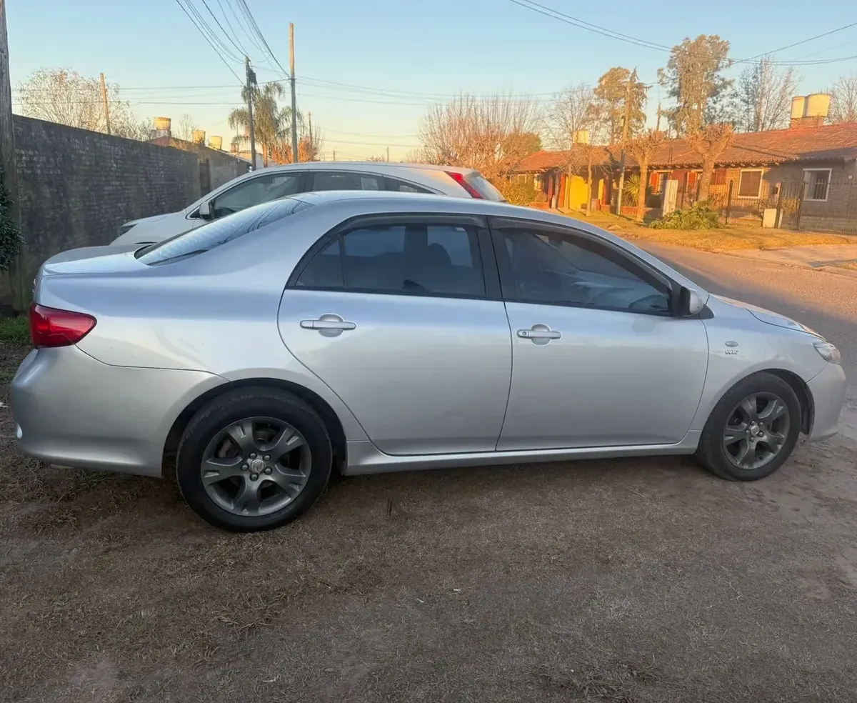 Toyota Corolla 1.8 Xei Mt