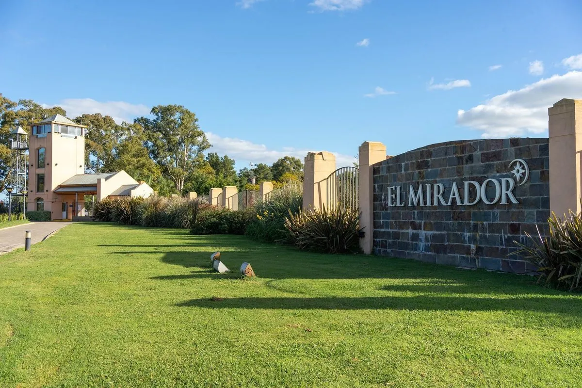 Sale of Lot at El Mirador Country Club & Spa Brandsen