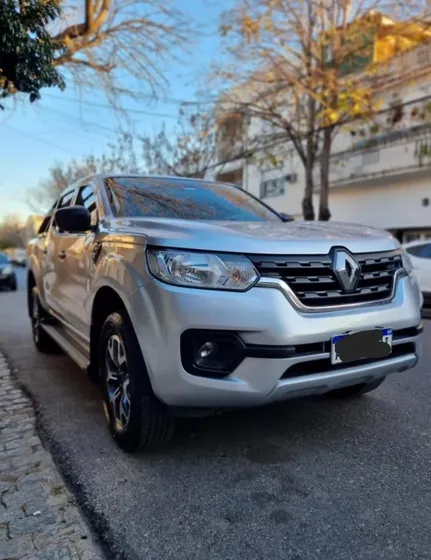 Renault Alaskan 2.3t 16v Confort Mt 4x2