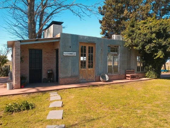 Chacra En Venta - 4 Dormitorios 3 Baños - 55.000mts2 - Saladillo
