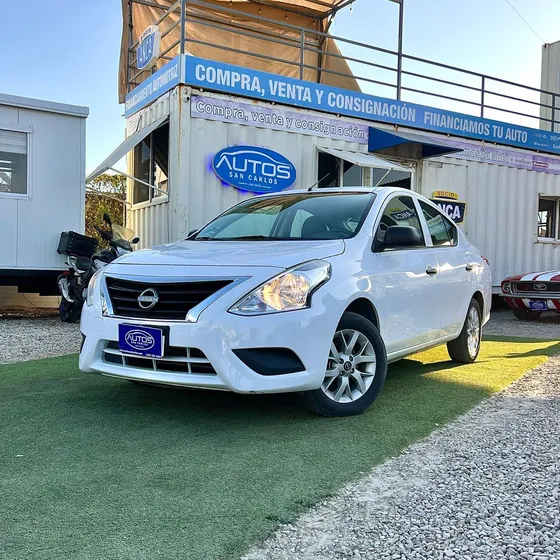Nissan V-drive 4p L4/1.6 Man
