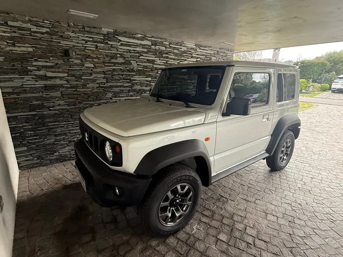Suzuki Jimny 1.5 Glx At Monotone