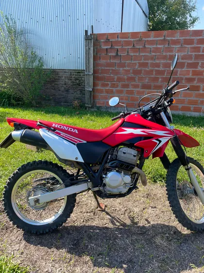 Honda Tornado 250 , 15.500 Km , Año 2019