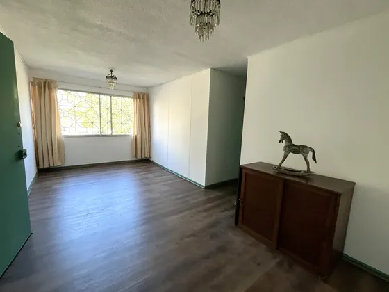 Departamento Remodelado, Con Estacionamiento Comunitario