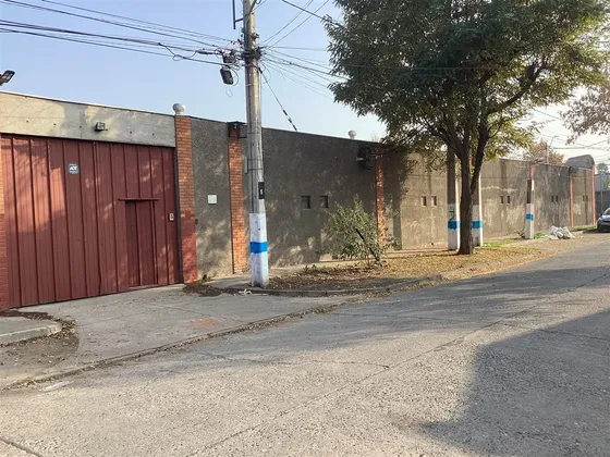 Bodega Industrial En Arriendo En Quinta Normal
