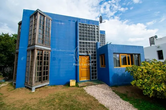Casas Venta 4 Dormitorios Piriápolis