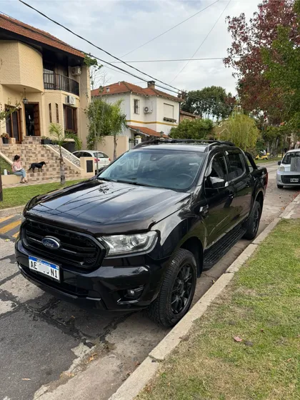 Ford Ranger Black Edition Cabina Doble 4x4 Diesel At