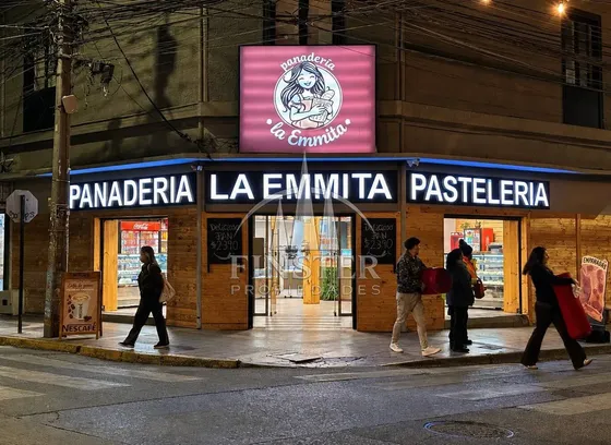 Derecho A Llaves De Panadería Centro Villa Alemana
