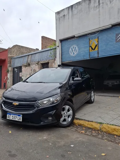 Chevrolet Prisma 1.4 Ltz 98cv