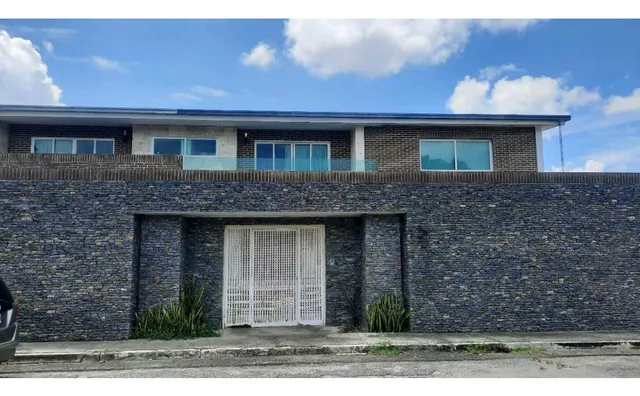 Cumbres De Curumo, Casa En Venta