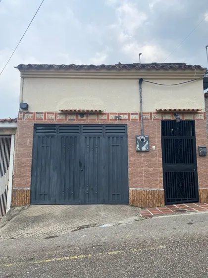 Casa En Venta Barrio Obrero San Cristóbal Mg265