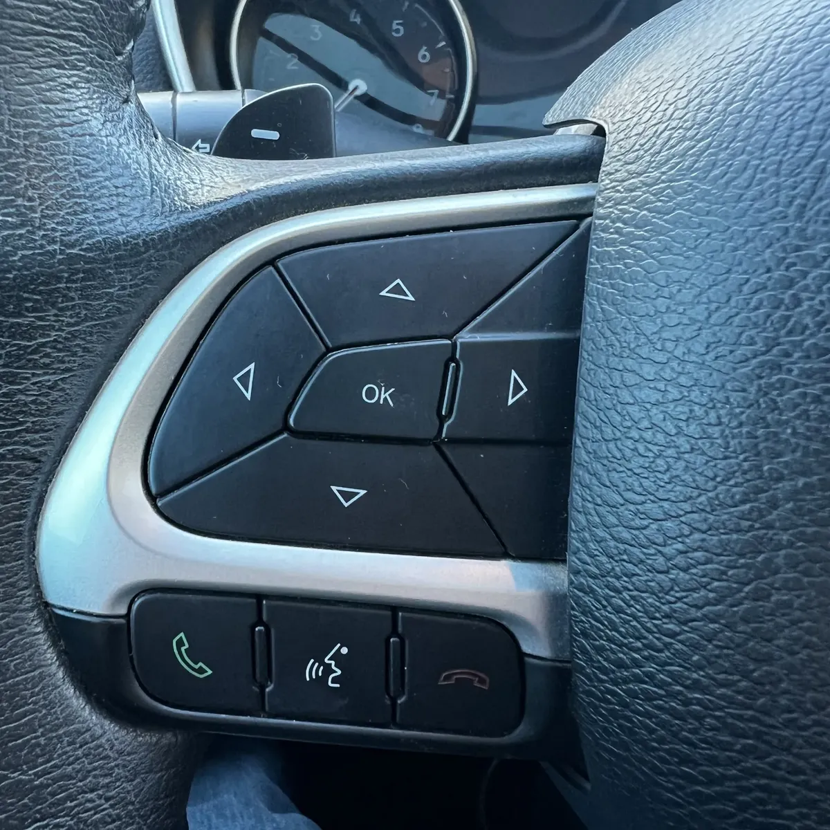 Jeep Compass 2.4 Longitude Plus 4X45294619645975040019