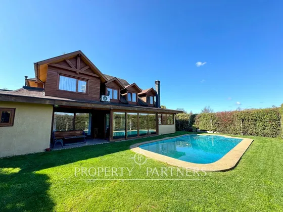Hermosa Casa En Condominio Portal De La Frontera