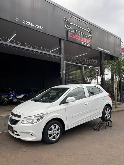Chevrolet Onix 1.0 Ls 5p