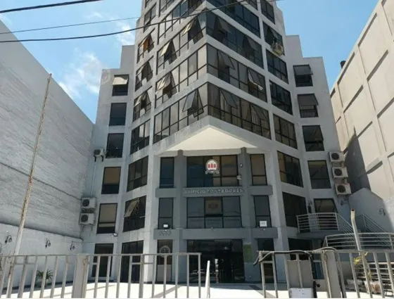 Edificio Contadores / Sotomayor