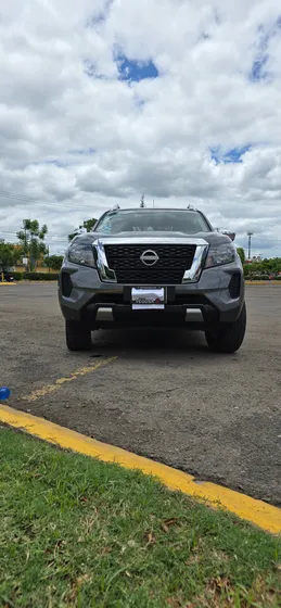 Nissan Frontier 2.4 Le Mt