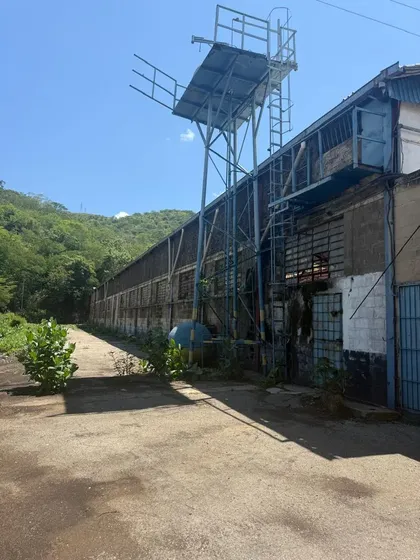 Terreno Multipropósito En Venta Sector El Mácaro, Turmero, Estado Aragua Excelente Oportunidad De Inversión En Una De Las Zonas De Mayor Desarrollo Y Conectividad Del Estado Aragua. Terreno Completa