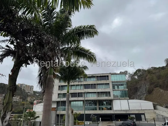 Oficina Amoblada Ubicada En La Trinidad Cerca De Centros Comerciales  Lld 