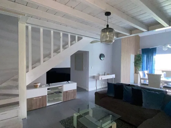 Apartamento En Alquiler Completamente Amueblado, En Punta Cana, Cocotal, Frente Al Campo De Golf
