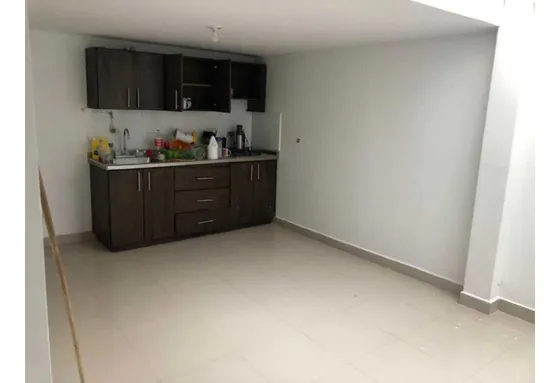 Hermosa Casa Unifamiliar De Dos (2) Plantas En Venta - Carmen De Vib.