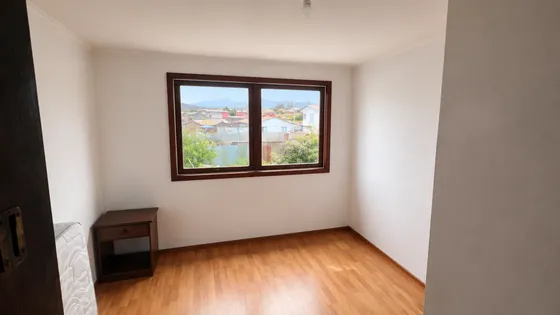 Amplia Casa En Venta En Juan José Latorre, Las Compañías