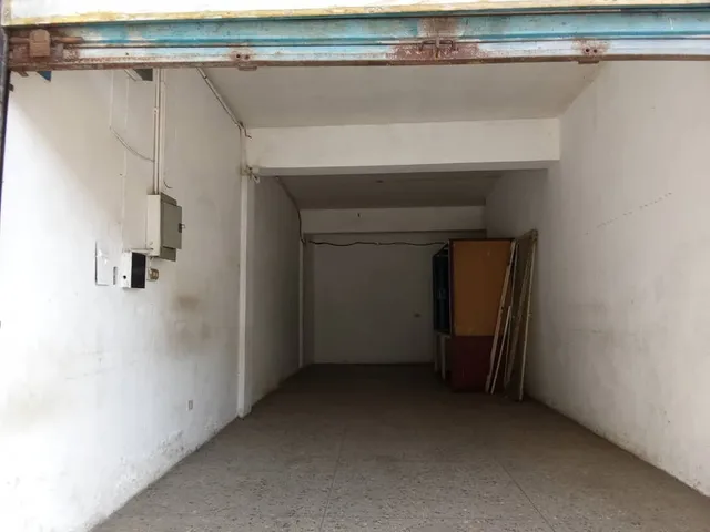 Global Alquila  Local Comercial Ubicado En Calle Manrrique, La Candelaria  Valencia 
