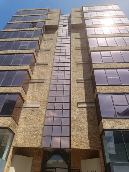 Las Mercedes Alquiler De Ofc De 122 M2 Con Hermosa Vista Abierta Impecable