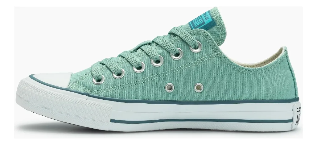 Visão lateral do tênis Converse Taylor CT3014 Verde Piscina mostrando detalhes do lacre e do solado azul