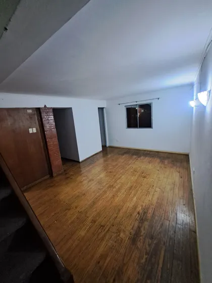 Departamento Duplex 3° Y 4° Piso. 3 Dormitorios 1 Baño Y Bal