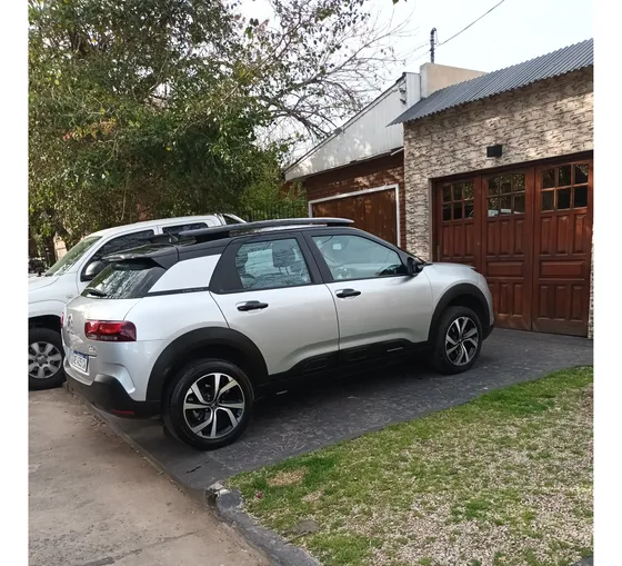 Citroën C4 Cactus 1.6 Thp 165 At6 Shine