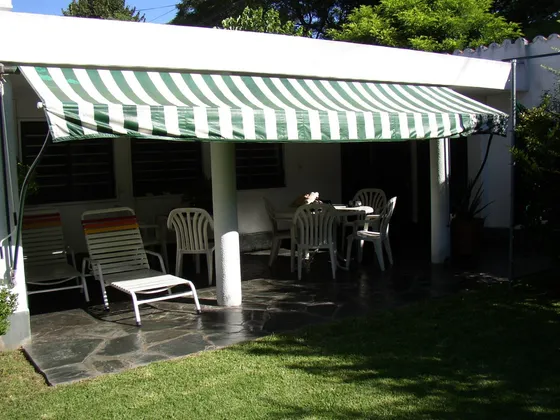 Casa Chalet  En Venta En Hurlingham, G.b.a. Zona Oeste, Argentina