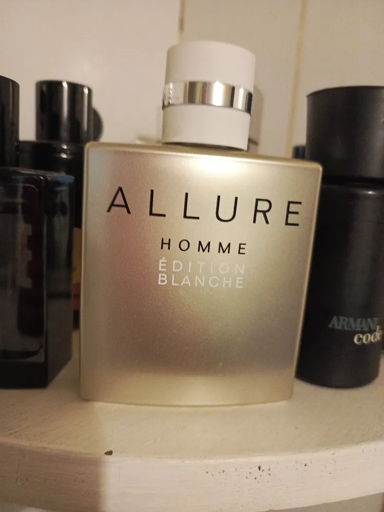 Perfume Chanel Allure Homme Edition Blanche EDP 100ml Amadeirado