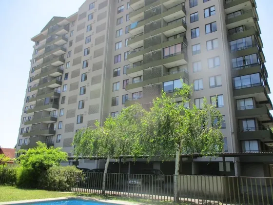 Departamento En Edificio Esmeralda