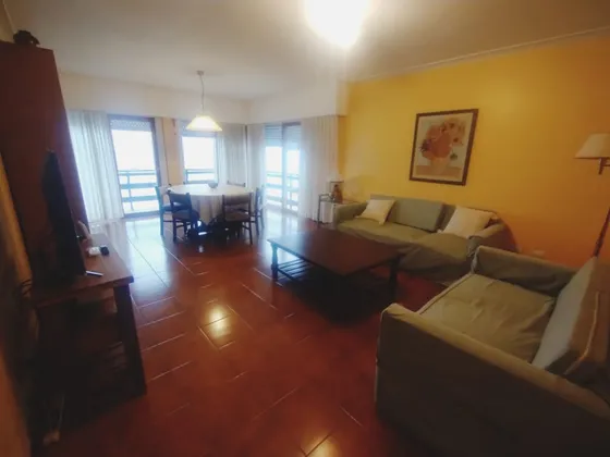 Depto 4 Ambientes C/cochera- Edificio Sur Xv- Temporada 2025 Miramar