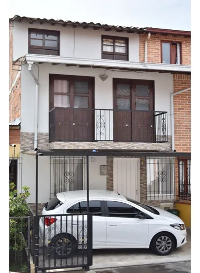 Casa Unifamiliar Para Venta En La Ceja 