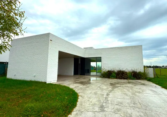 Venta Casa A Estrenar De 3 Dormitorios, 3 Baños, 200m2 Construidos, 800m2 Terreno
