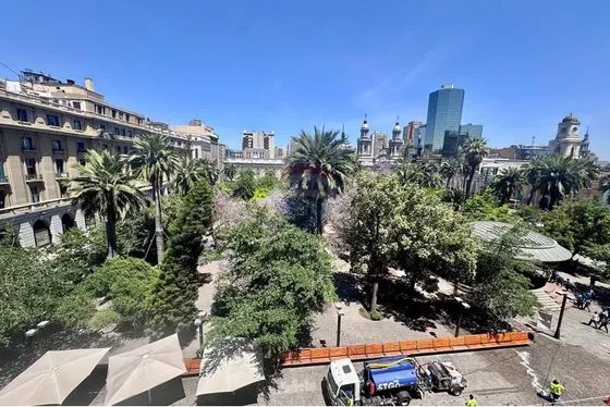 Se Arrienda Amplia Oficina En Centro Stgo