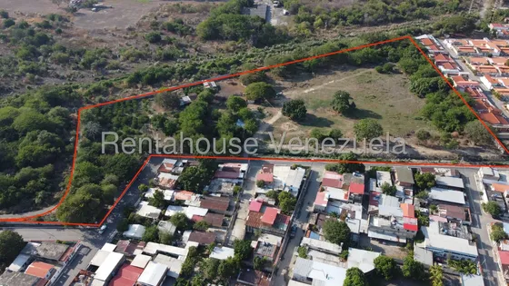 Oportunidad De Terreno De 5200 Metros En Zona Premium De Palo Negro Estef 26-20446
