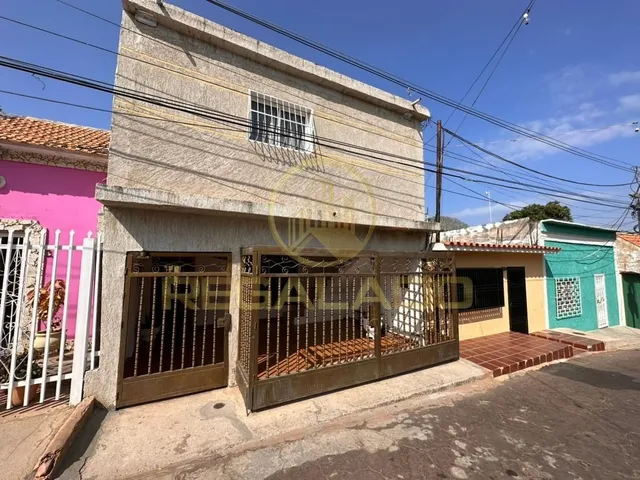 Ecv-1125 Zona Centro Casa Residencias Santa Ana Avenida Delicias