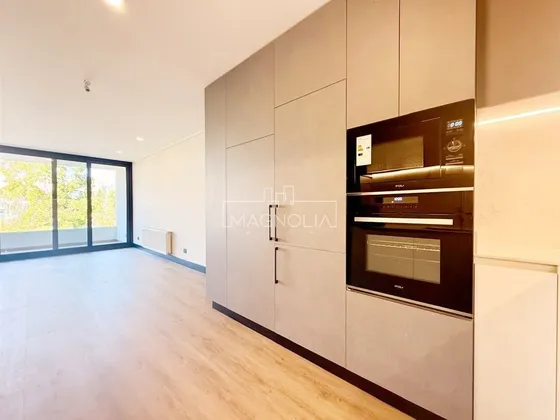 Departamento En Arriendo De 1 Dorm. En Lo Barnechea