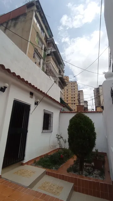 Venta De Casa En Altagracia La Pastora 214mts Yp 09