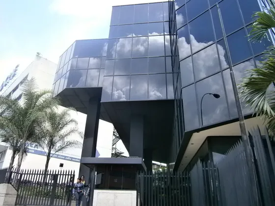 Oficina En Venta  Los Ruices 21-17083 Lv 