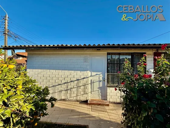 Casa En Venta De 3 Dorm. En Villa Alemana