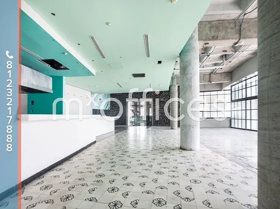 Renta De Local Comerciales De 286.6 M2 Al Poniente De San Pedro