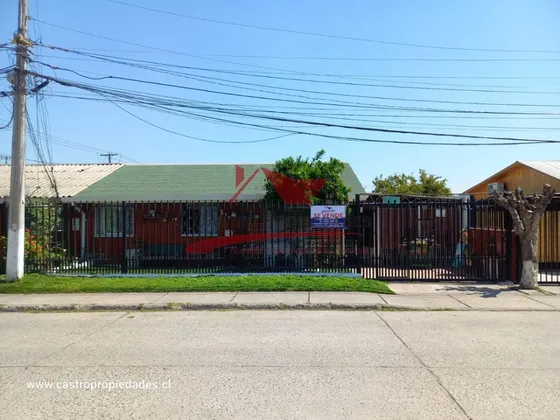 Casa De Un Piso, 4 Dormitorios, 2 Baños, Quilicura