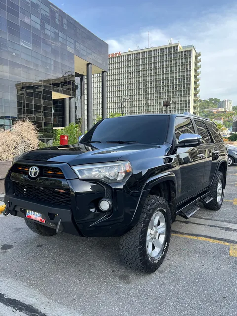 Toyota 4runner Sr5