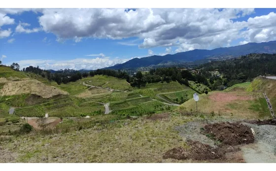 Lote En Venta Sector Lejos Del Nido, En El Retiro